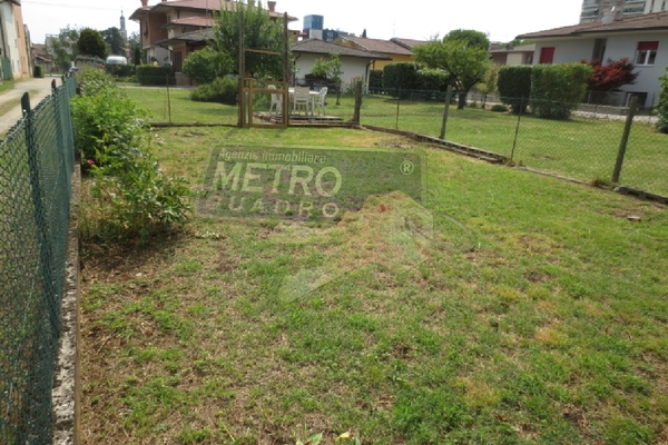 vista 3 - TERRENO EDIFICABILE THIENE (VI)  